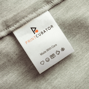 Center-fold labels