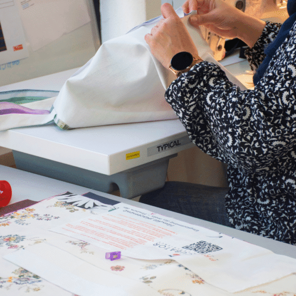 Tote-Bag-Nähset – Vorgezeichneter Stoff für 2 Taschen – Bild 11